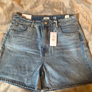 Size 13 mom shorts